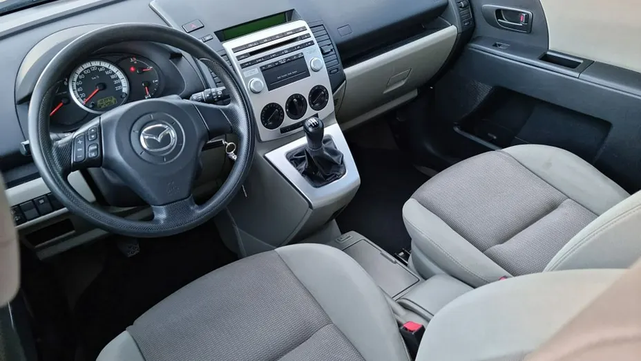 MAZDA 5 -