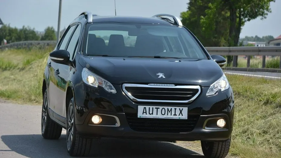 PEUGEOT 2008 -