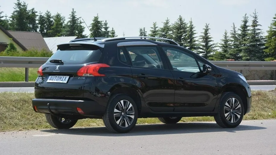 PEUGEOT 2008 -