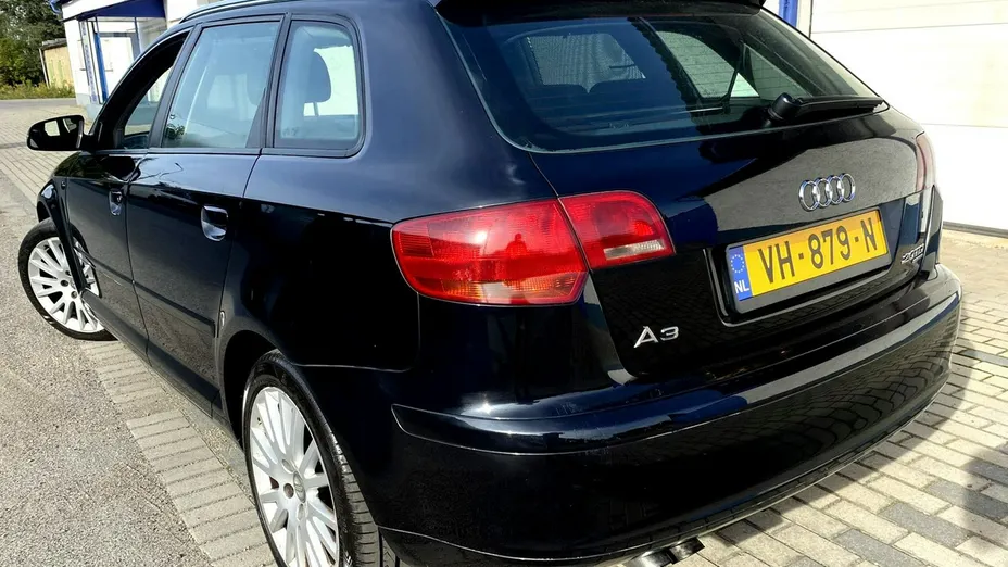 AUDI A3 -