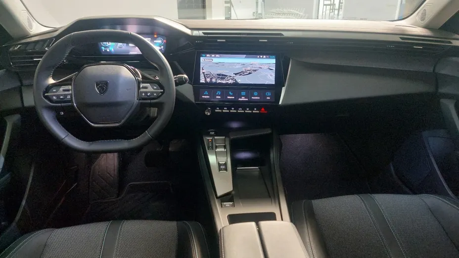 PEUGEOT 308 -