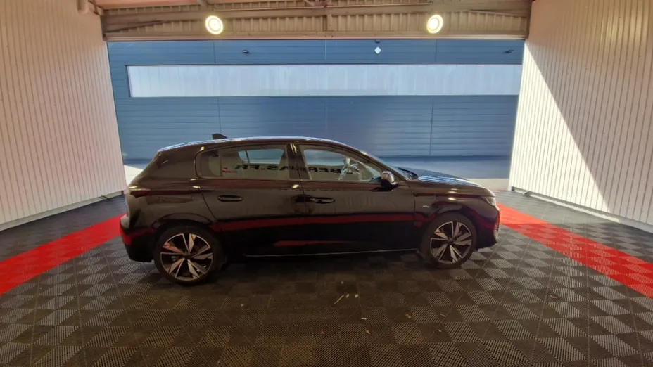 PEUGEOT 308 -
