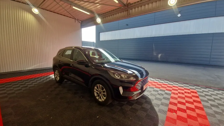 FORD Kuga -