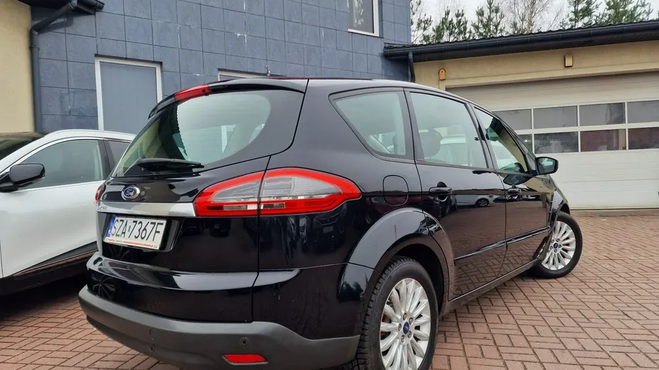 FORD S-MAX -