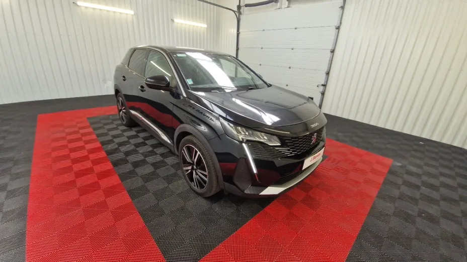 PEUGEOT 3008 -