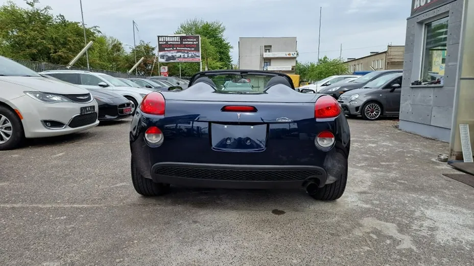 PONTIAC Solstice -