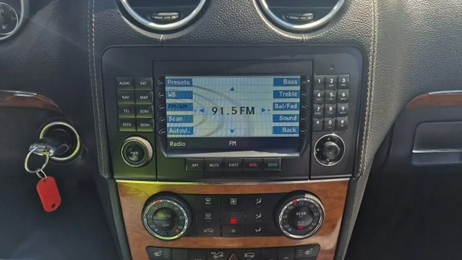 MERCEDES-BENZ GL -