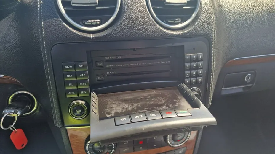 MERCEDES-BENZ GL -