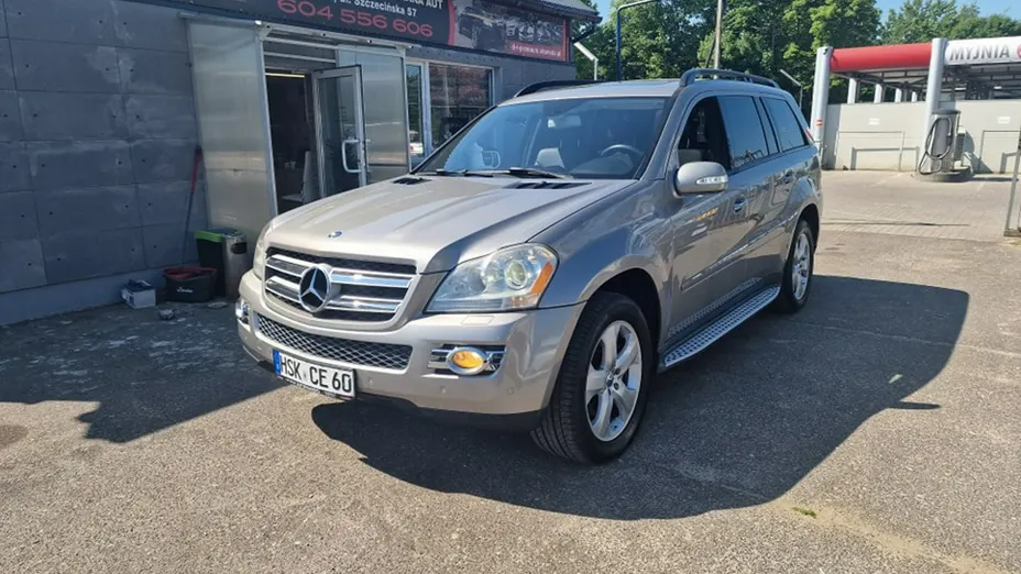 MERCEDES-BENZ GL -