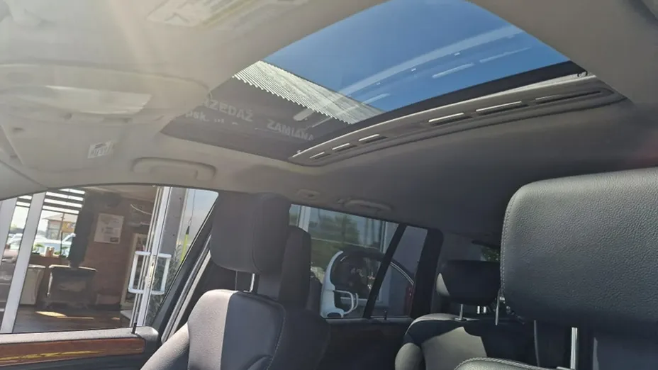 MERCEDES-BENZ GL -