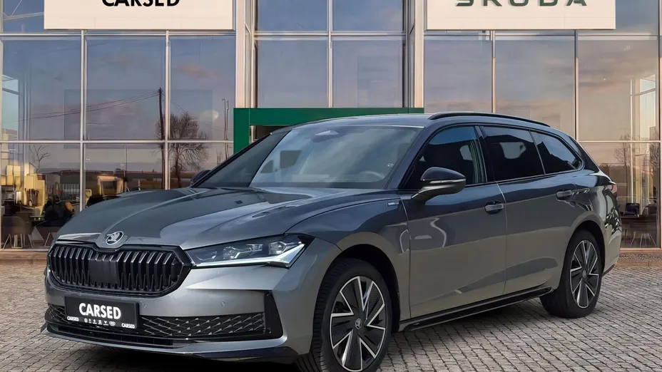 SKODA Superb Superb 2.0 TSI Sportline DSG