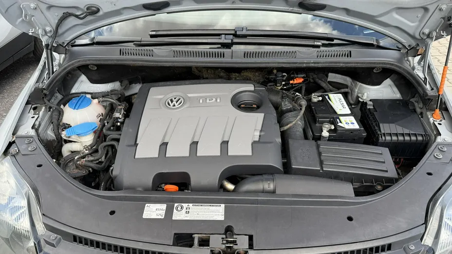 VOLKSWAGEN Golf Plus -