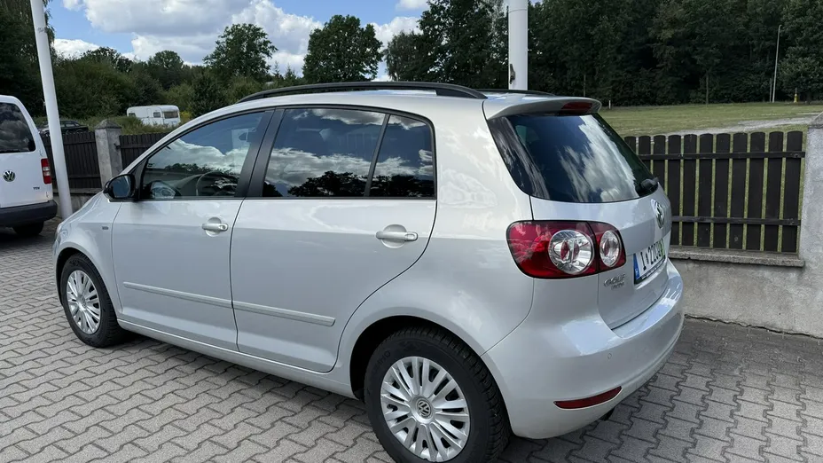 VOLKSWAGEN Golf Plus -
