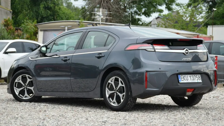 OPEL Ampera -