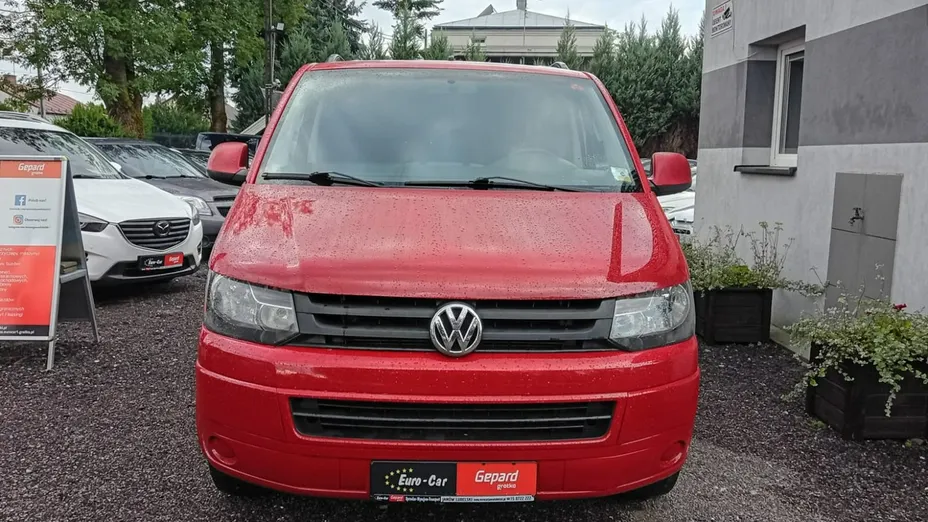 VOLKSWAGEN Transporter -