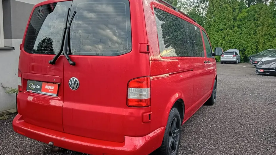 VOLKSWAGEN Transporter -