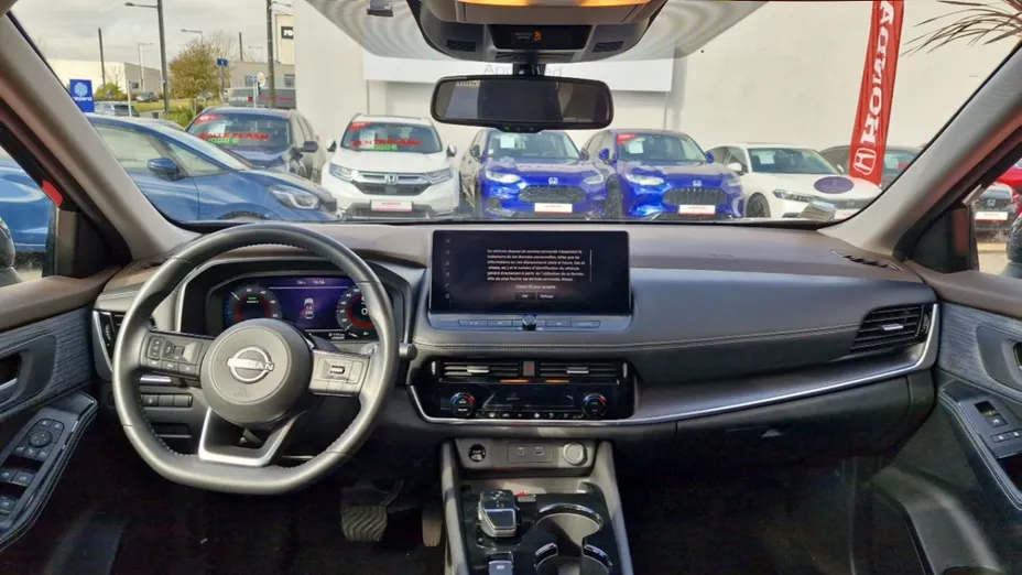 NISSAN X-Trail -