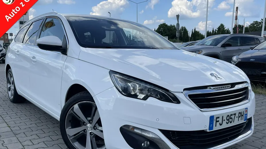 PEUGEOT 308 -