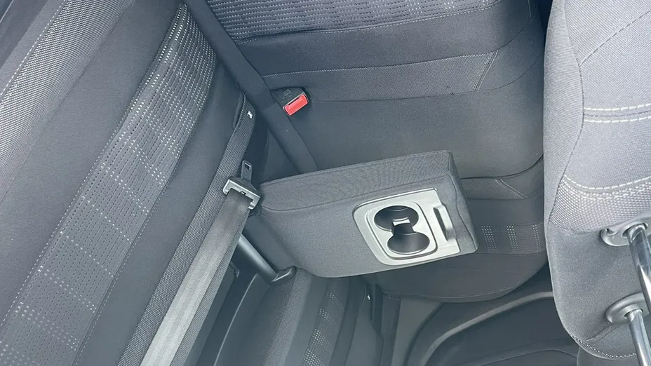 PEUGEOT 308 -