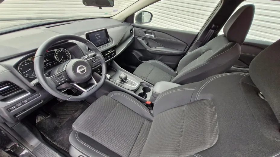 NISSAN Qashqai -