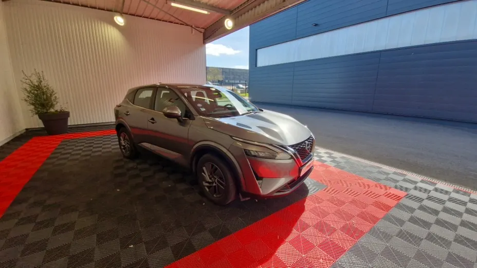 NISSAN Qashqai -