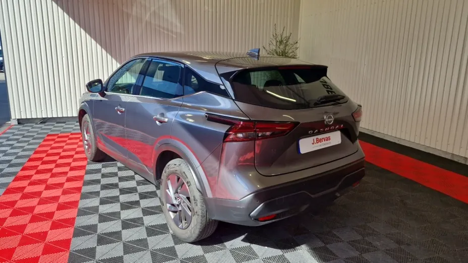 NISSAN Qashqai -