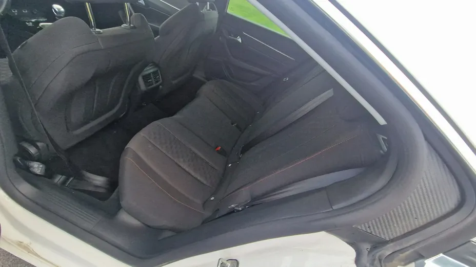 PEUGEOT 508 -