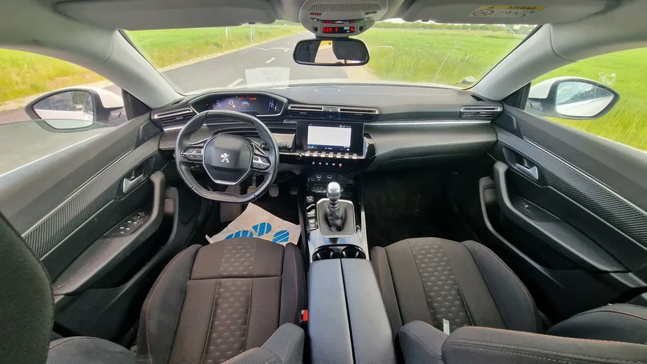 PEUGEOT 508 -