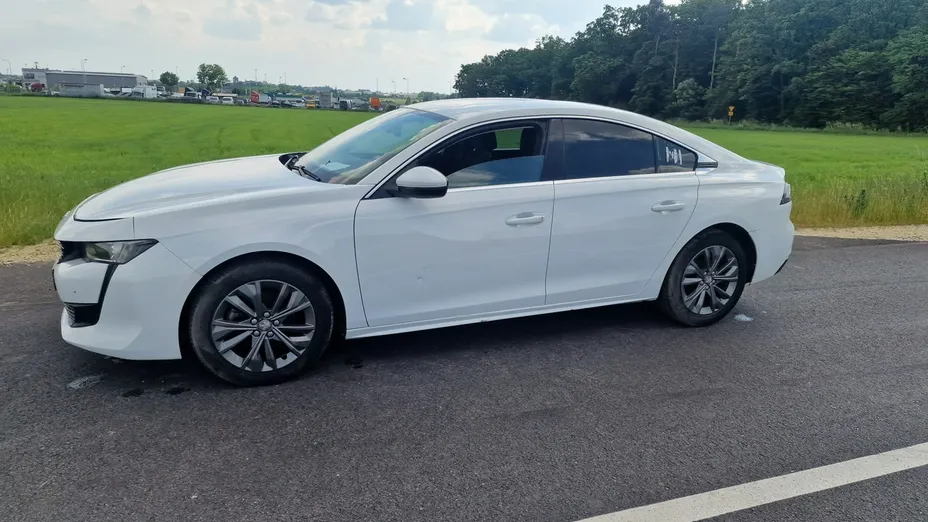 PEUGEOT 508 -