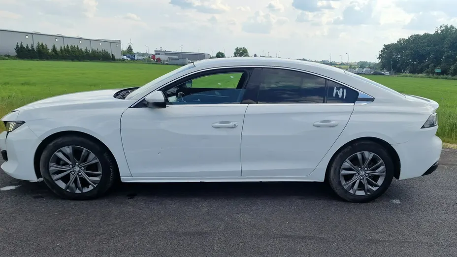 PEUGEOT 508 -