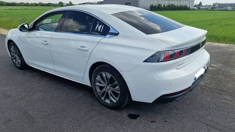 PEUGEOT 508 -