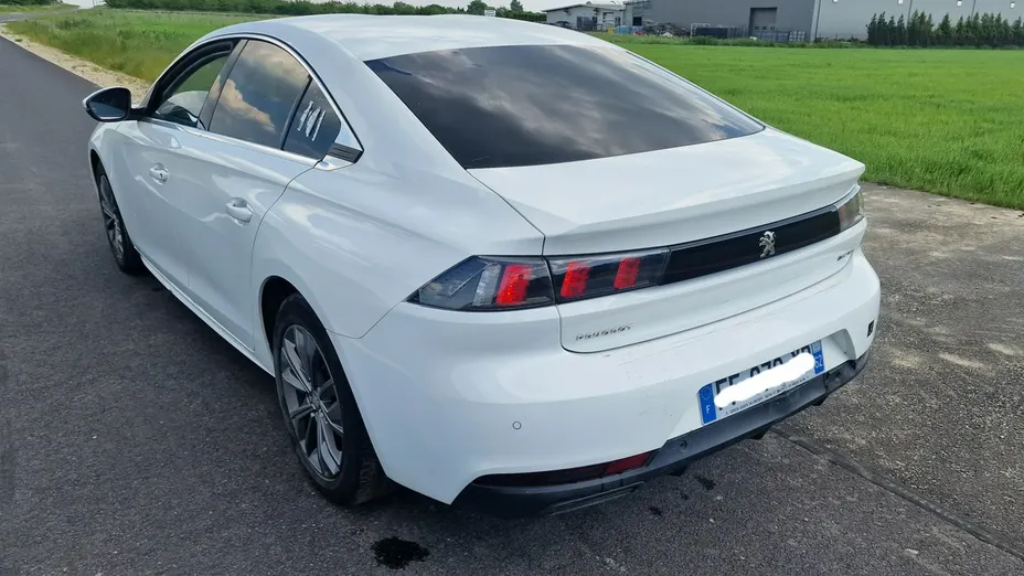 PEUGEOT 508 -