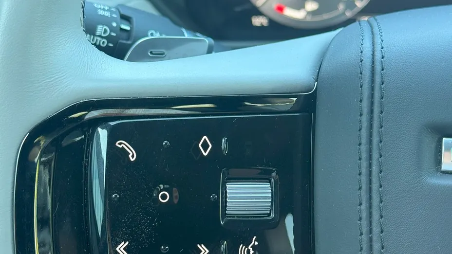 LAND ROVER Range Rover Velar Velar 2.0 D200 mHEV Dynamic SE