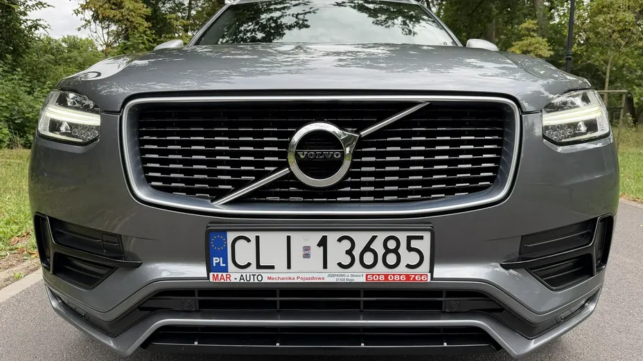 VOLVO XC90 -