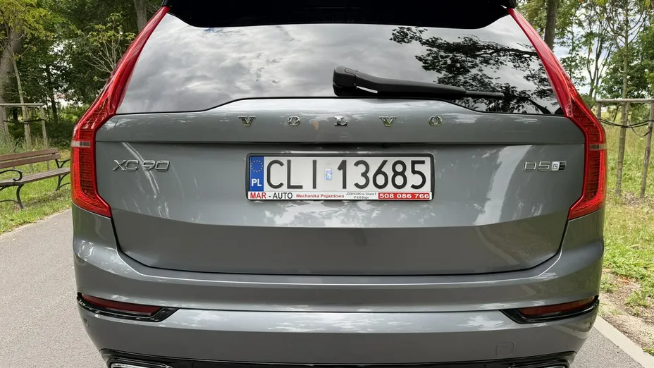 VOLVO XC90 -
