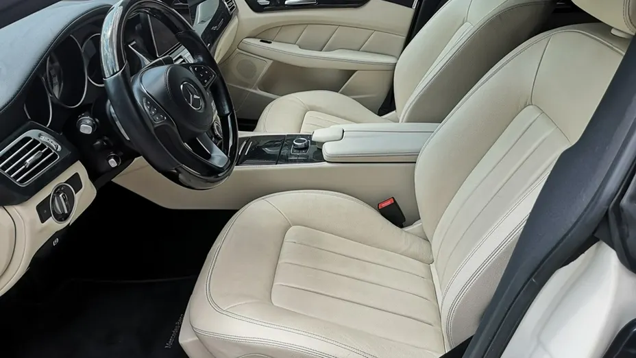 MERCEDES-BENZ CLS -