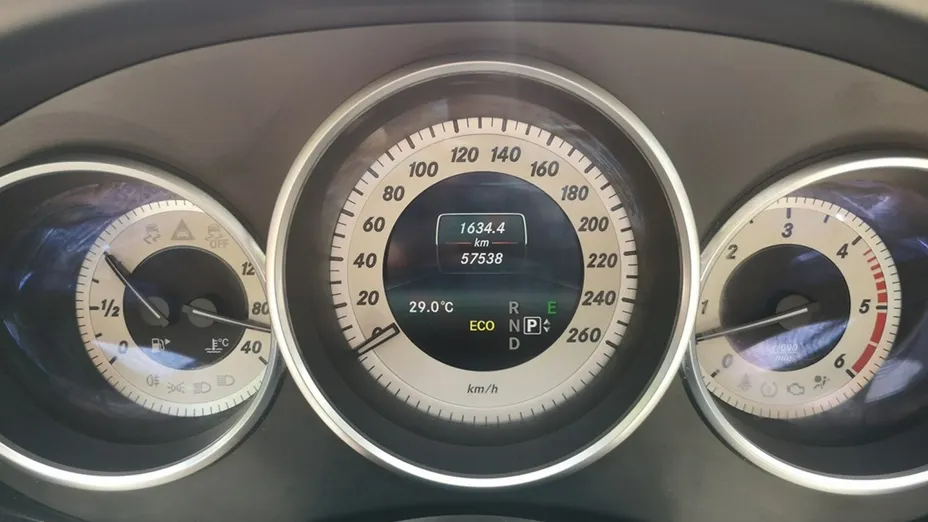 MERCEDES-BENZ CLS -
