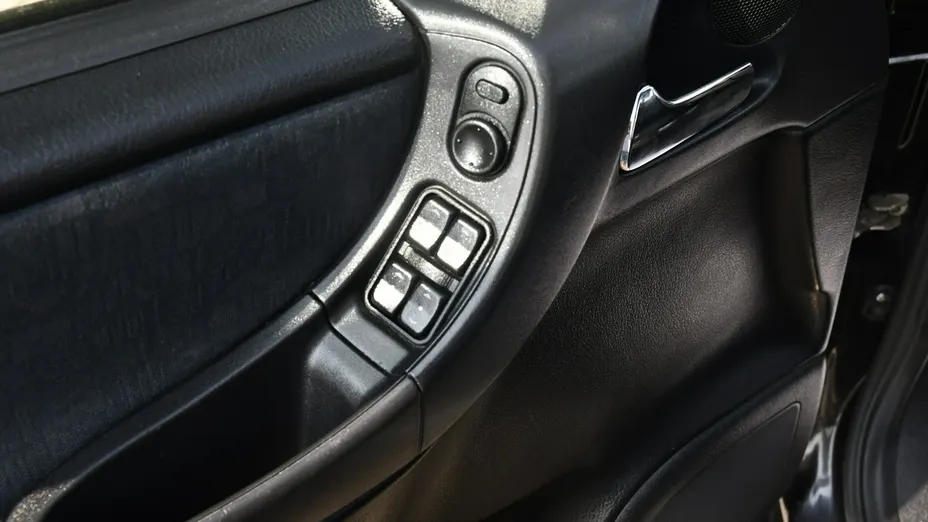 OPEL Zafira -