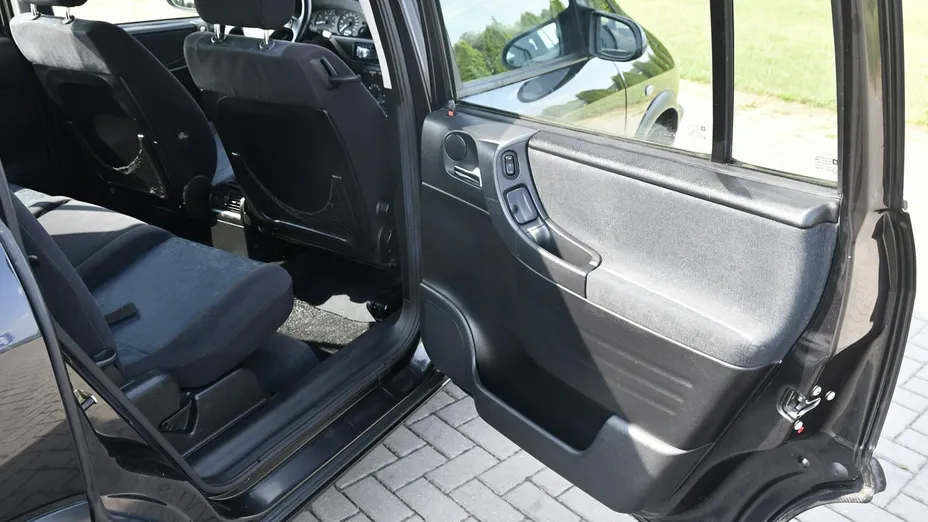 OPEL Zafira -