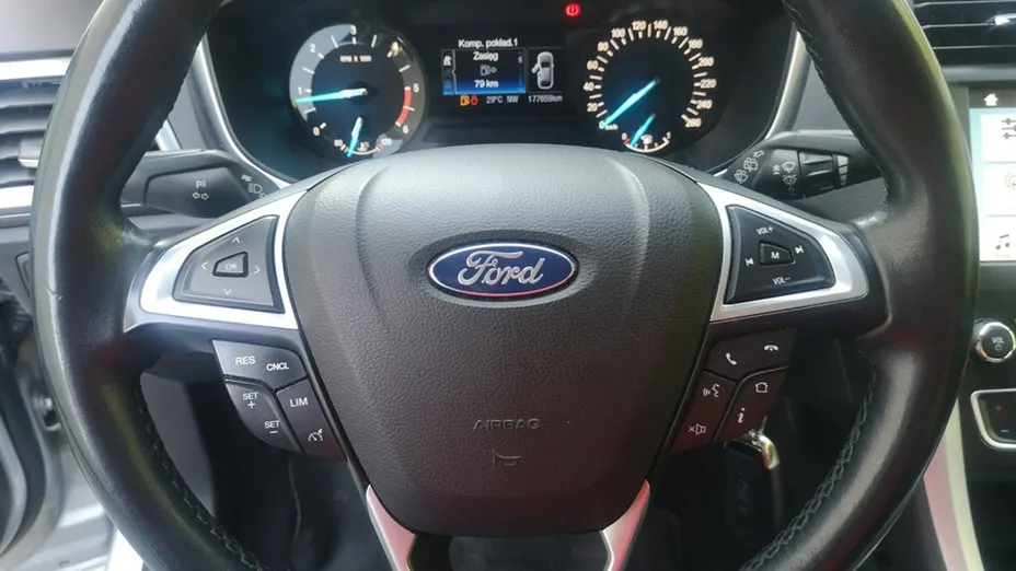 FORD Mondeo -