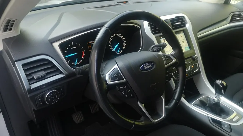FORD Mondeo -