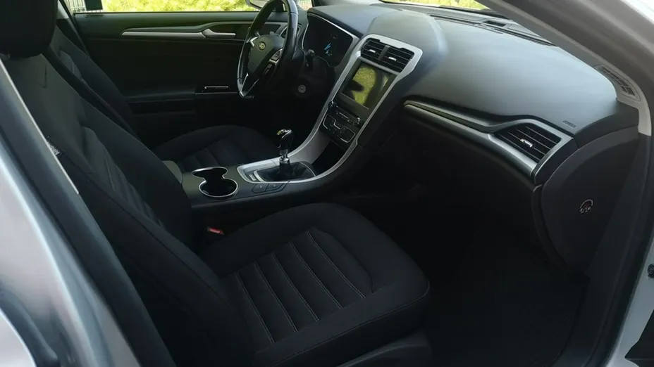 FORD Mondeo -