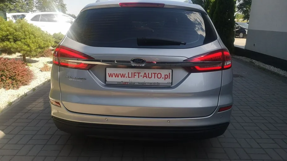 FORD Mondeo -