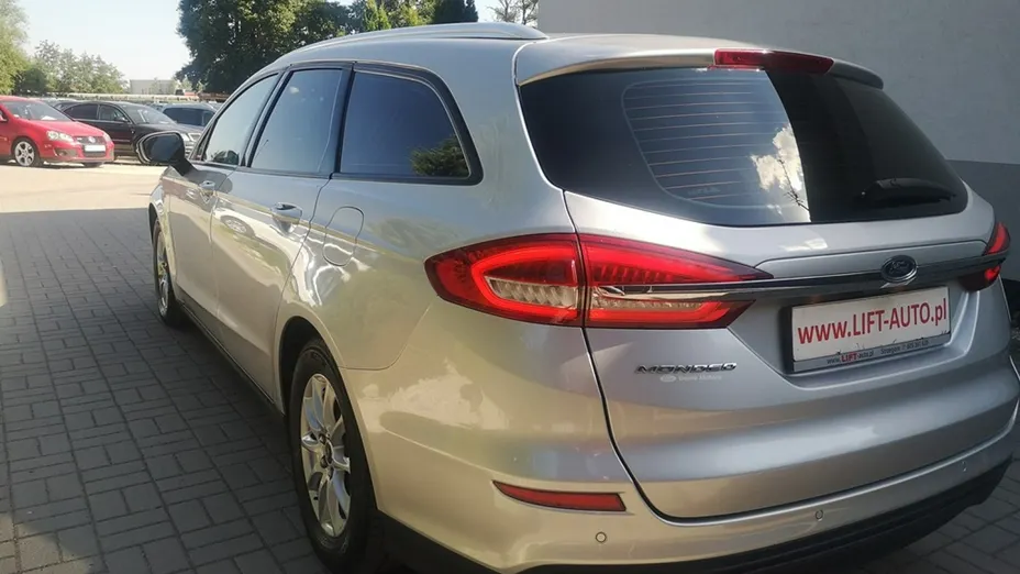 FORD Mondeo -