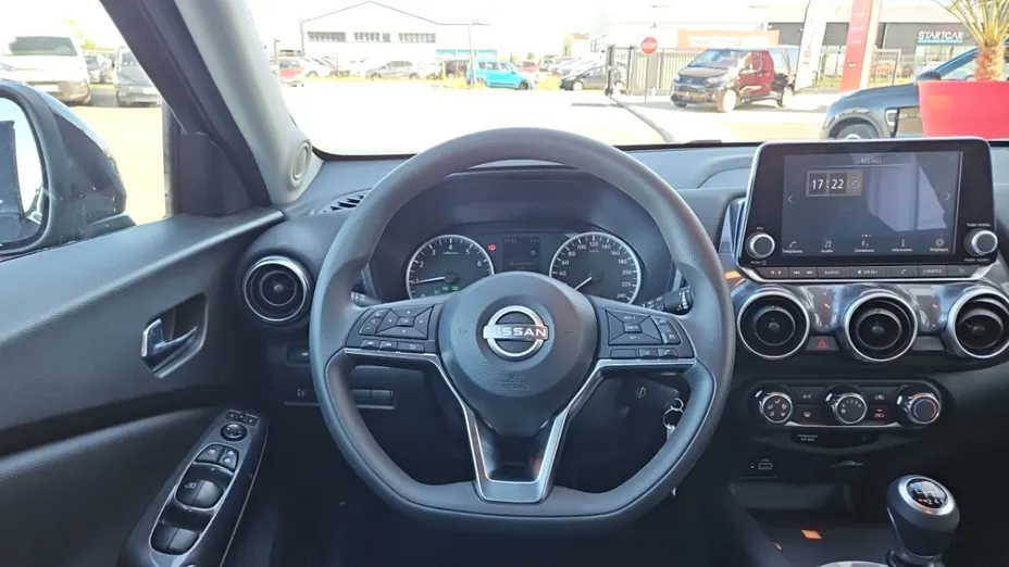 NISSAN Juke -
