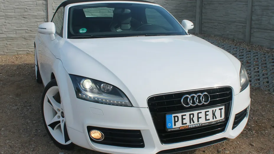 AUDI TT Roadster -