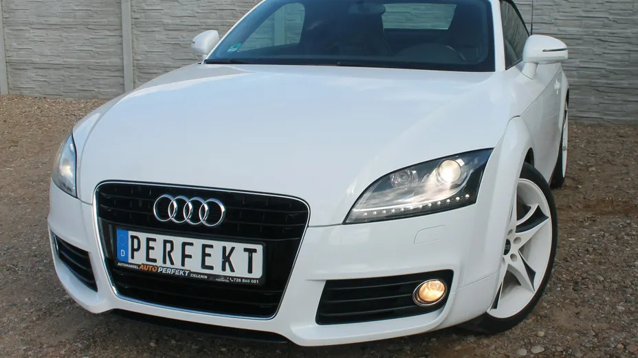 AUDI TT Roadster -