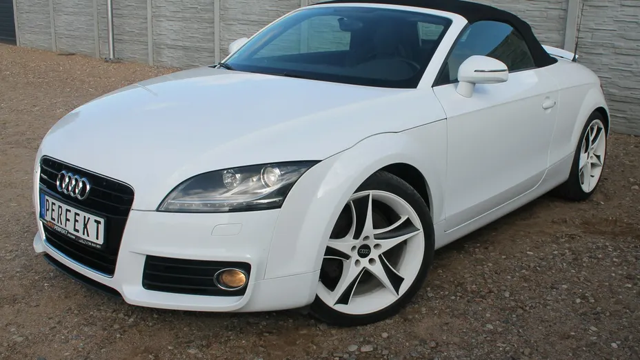 AUDI TT Roadster -