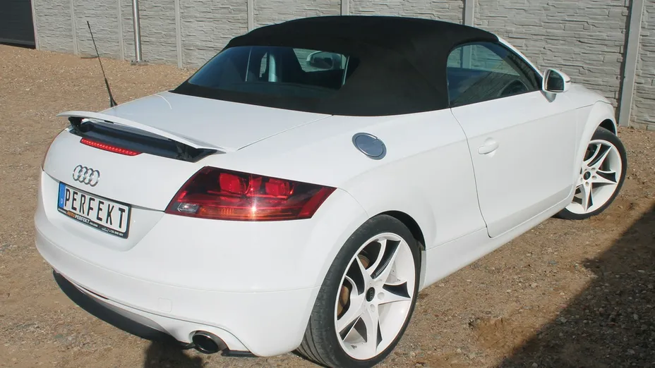 AUDI TT Roadster -