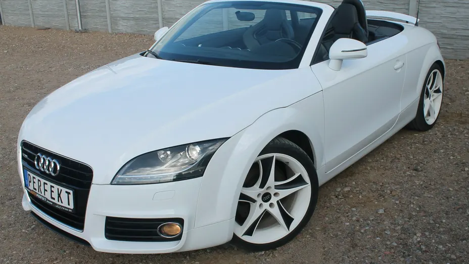 AUDI TT Roadster -